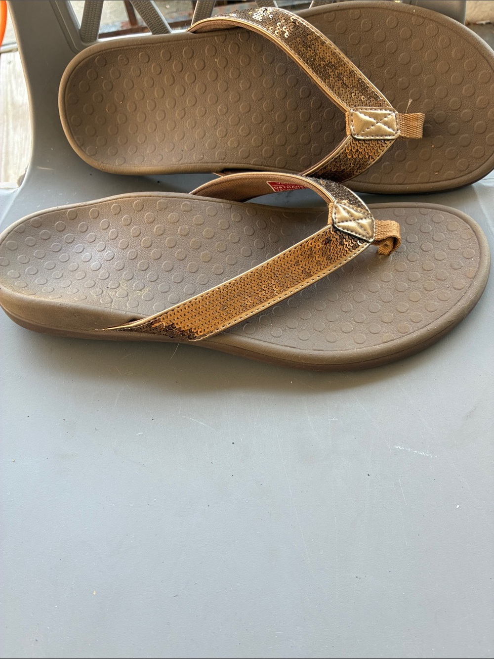 Vionic Brown Sequin Thong Sandals